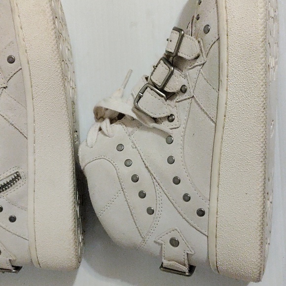 Coach white suede stud high tops sneakers - Picture 6 of 13